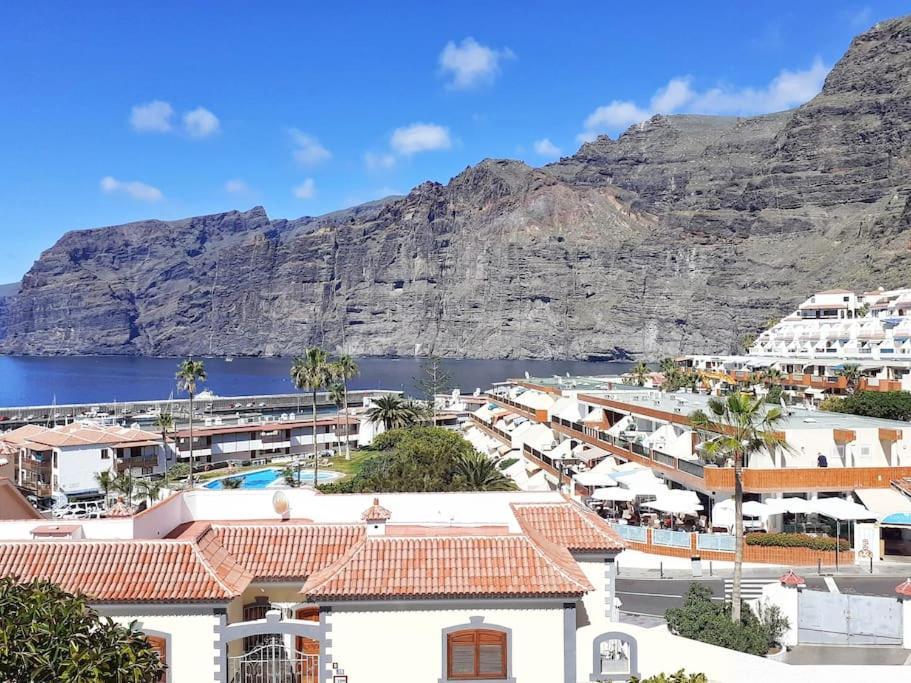 アカンティラド・デ・ロス・ヒガンテスAmazing View Los Gigantes & La Gomeraアパートメント エクステリア 写真