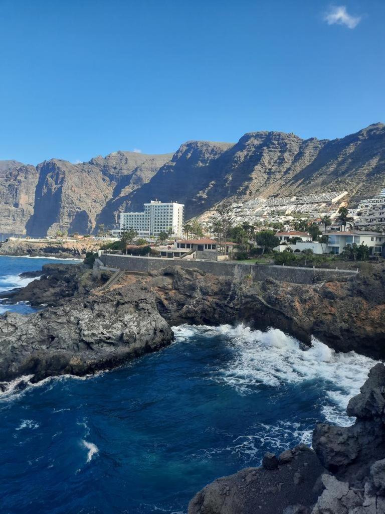 アカンティラド・デ・ロス・ヒガンテスAmazing View Los Gigantes & La Gomeraアパートメント エクステリア 写真